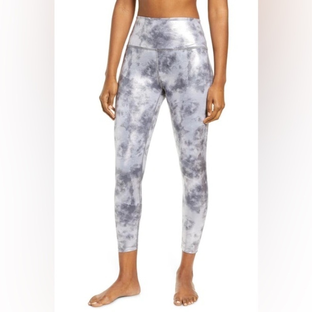 Beyond Yoga High Waisted Midi Leggings Grey Tie Dye Foil